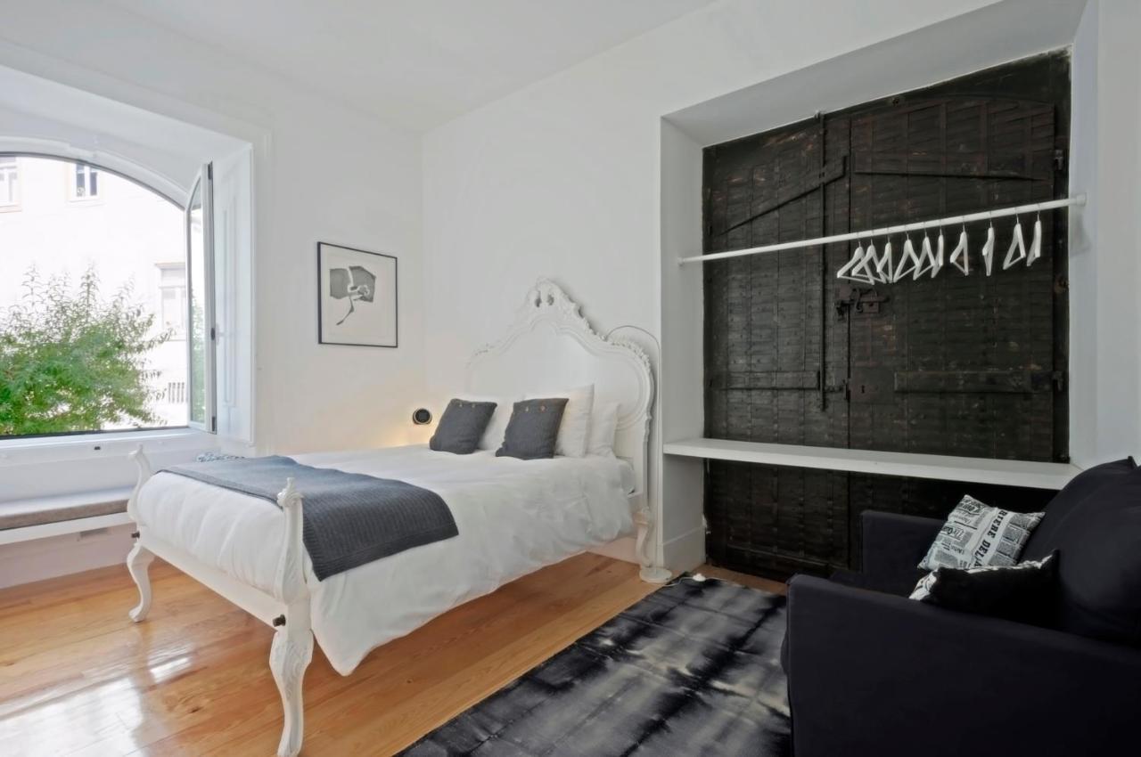 Portas Do Castelo Apartments Lisbon Bagian luar foto