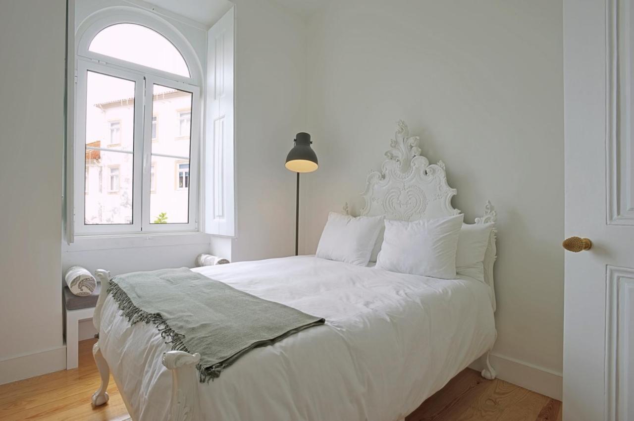 Portas Do Castelo Apartments Lisbon Bagian luar foto