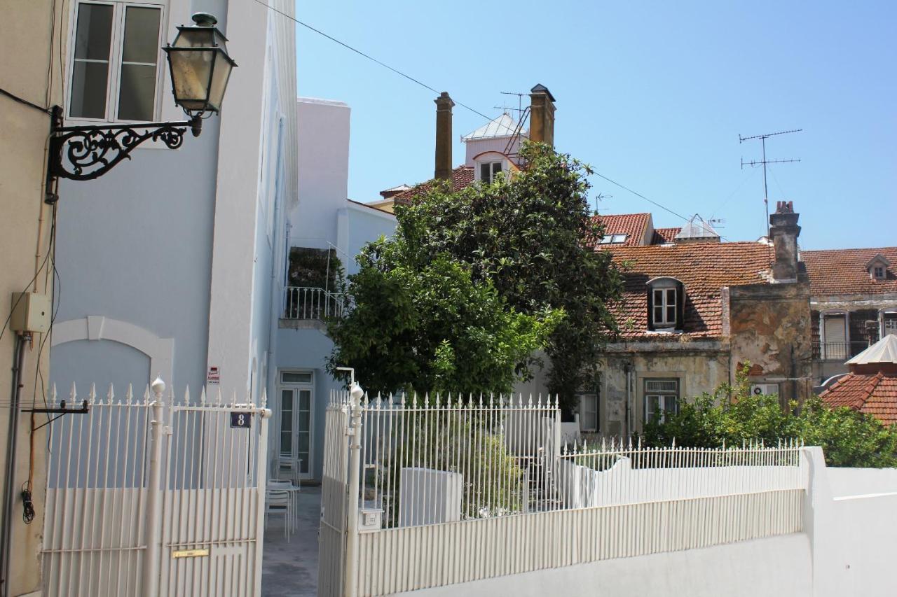 Portas Do Castelo Apartments Lisbon Bagian luar foto