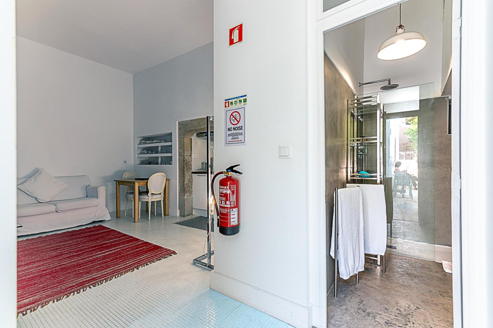 Portas Do Castelo Apartments Lisbon Ruang foto